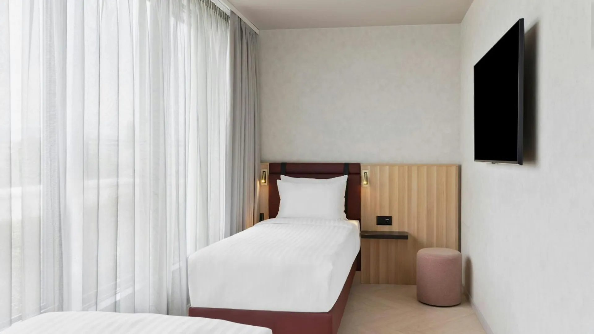 **** Hotel Residence Inn By Marriott Geneva City Nations Switzerland