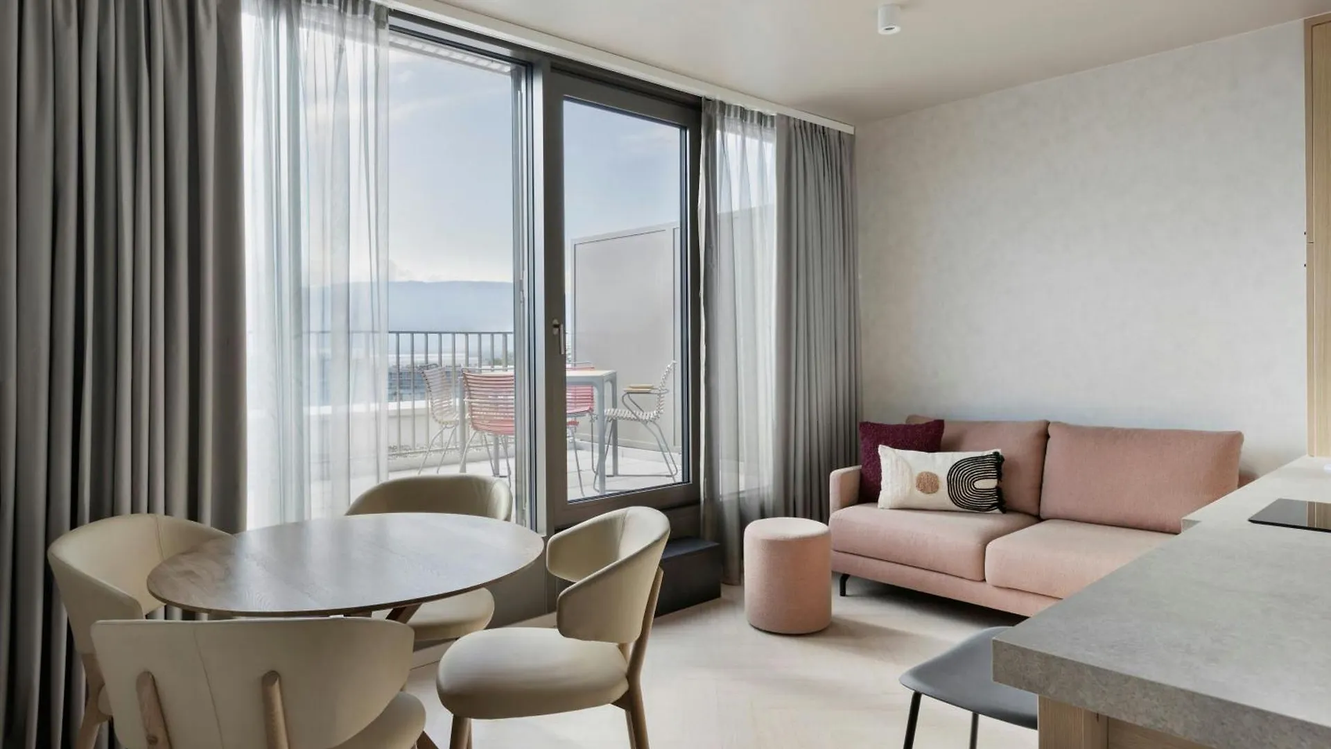 Hotel Residence Inn By Marriott Geneva City Nations
